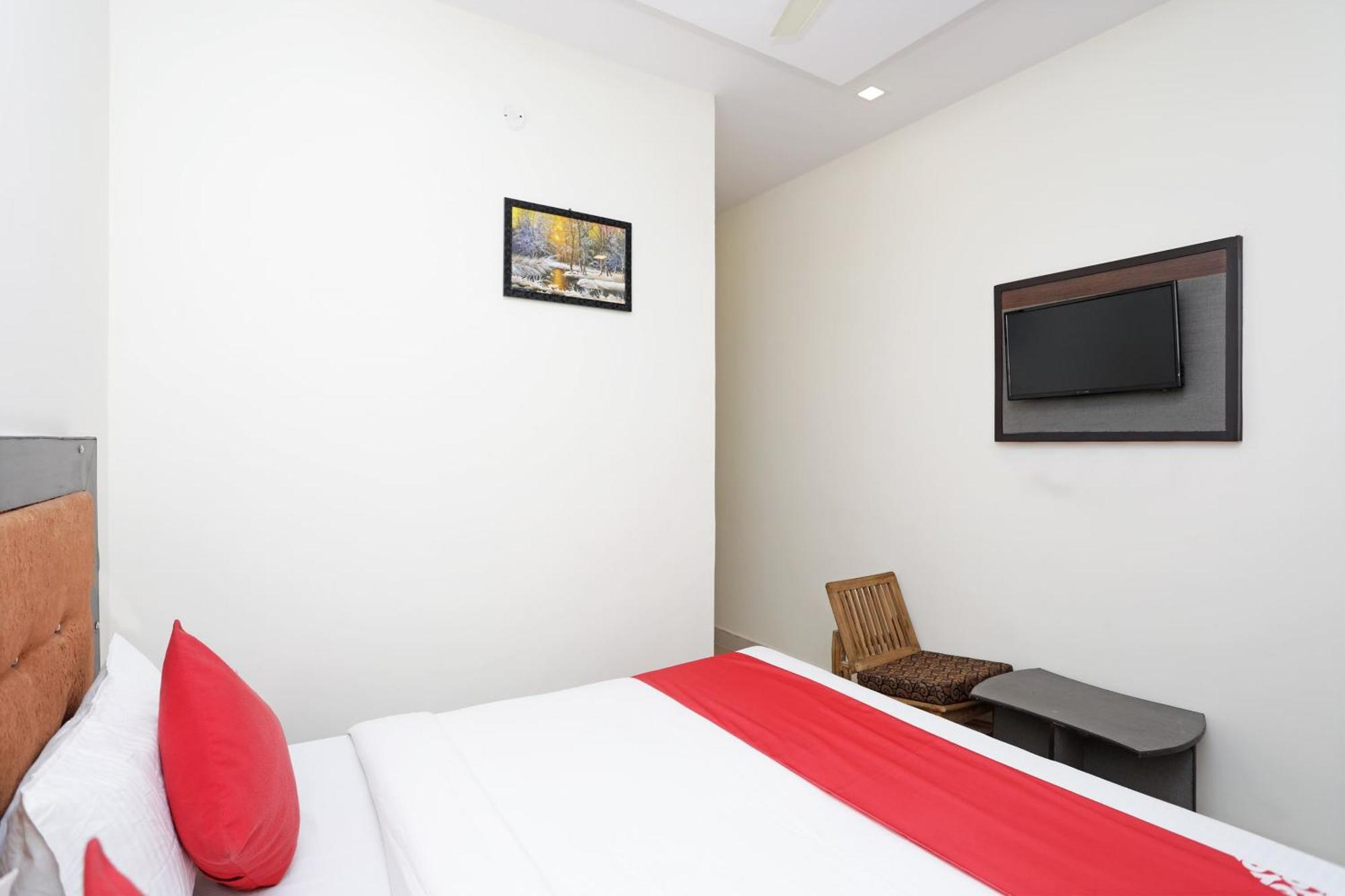Collection O Hotel Divine Ganges Haridwār Exterior photo